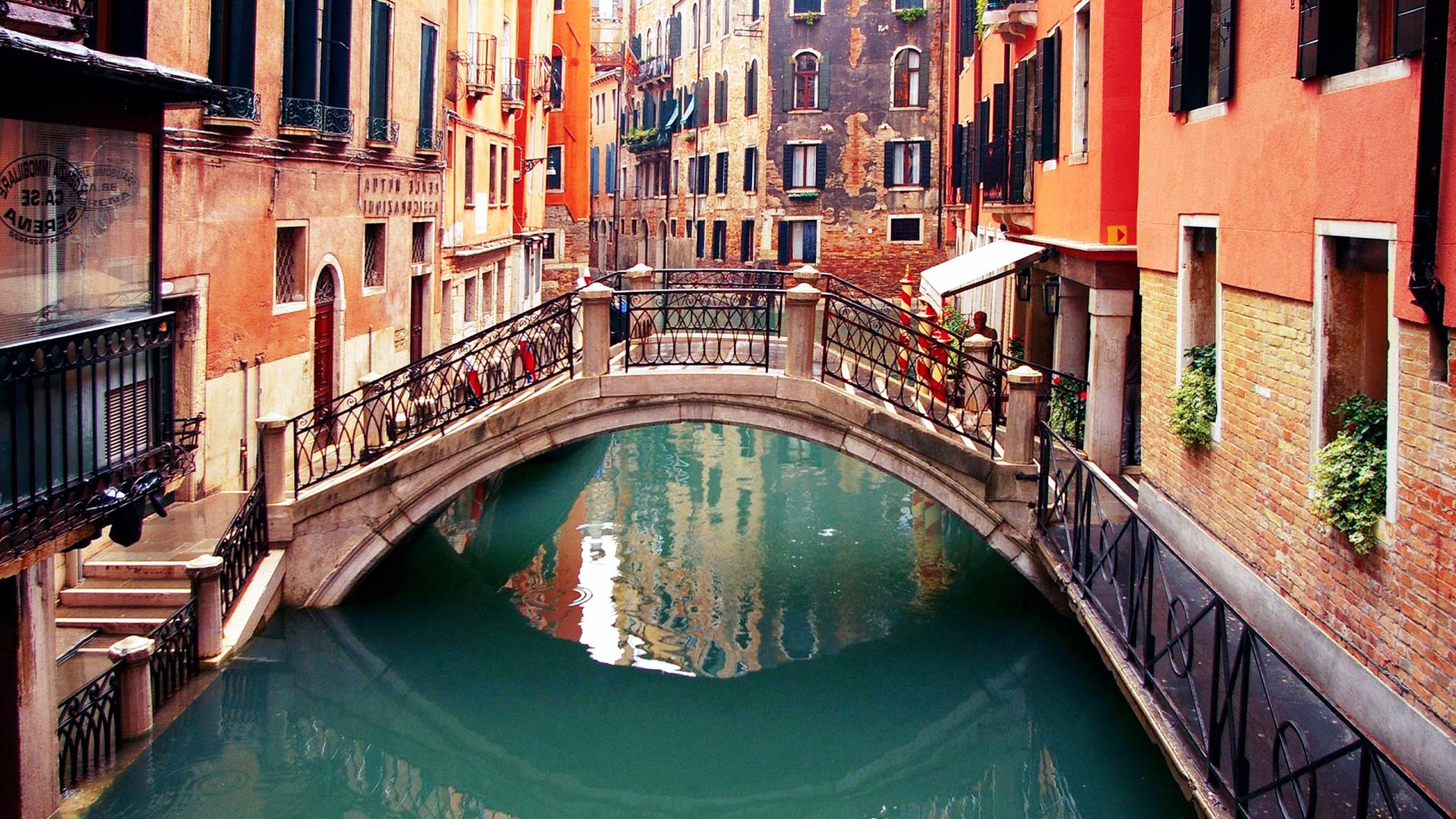 Venice-Bridge